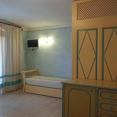 Riva Azzurra Апарт-отель Канниджионе