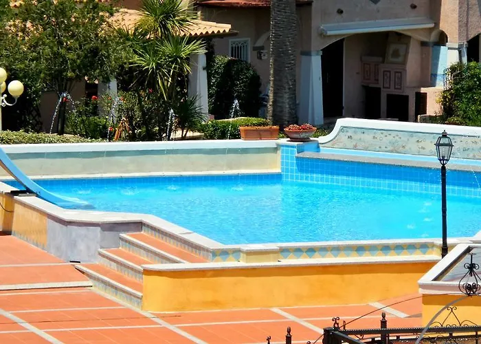 Aparthotel Riva Azzurra 4*