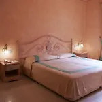 شقة فندقية Riva Azzurra 4*
