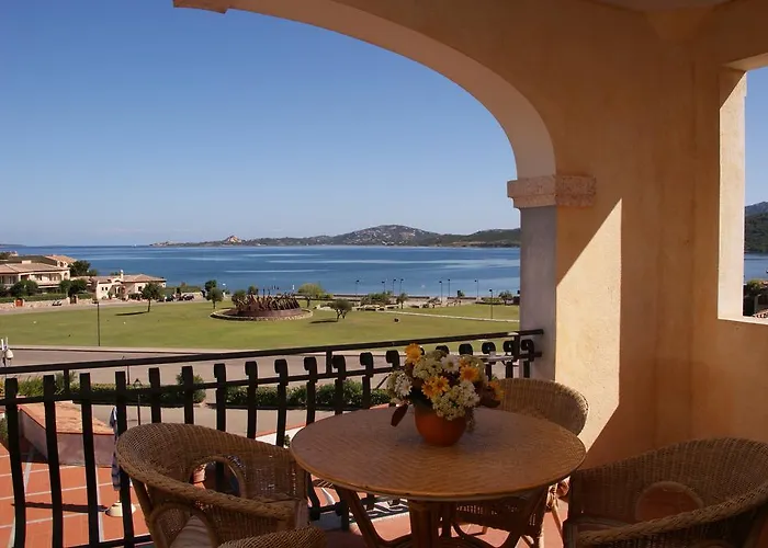 公寓式酒店 里瓦阿祖拉公寓式酒店 4*