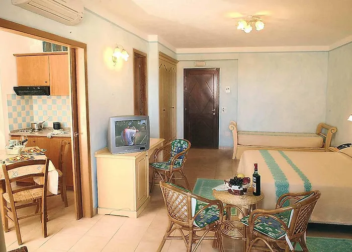 公寓式酒店 里瓦阿祖拉公寓式酒店 4*